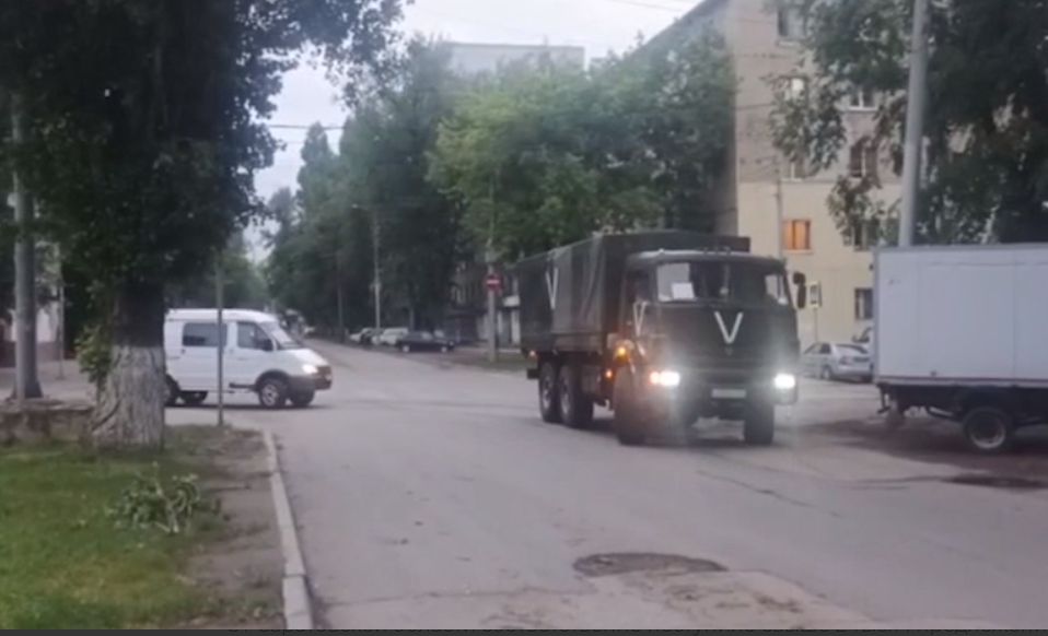 В зону проведения специальной военной операции отправилась очередная партия гуманитарного груза из Саратовской области.