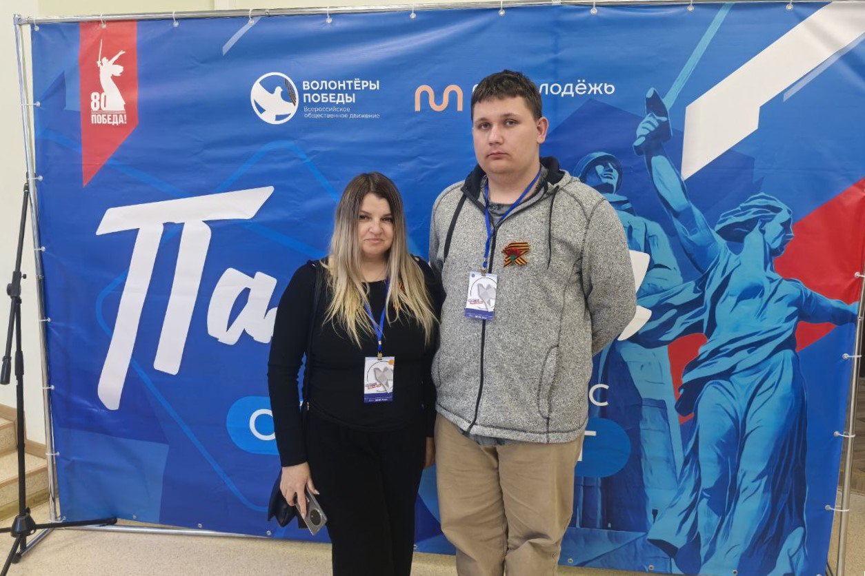 В Поволжском институте управления — филиале РАНХиГС прошел масштабный патриотический форум «Вместе мы — сила», объединивший сотни активных граждан, общественников, ветеранов и молодежь.