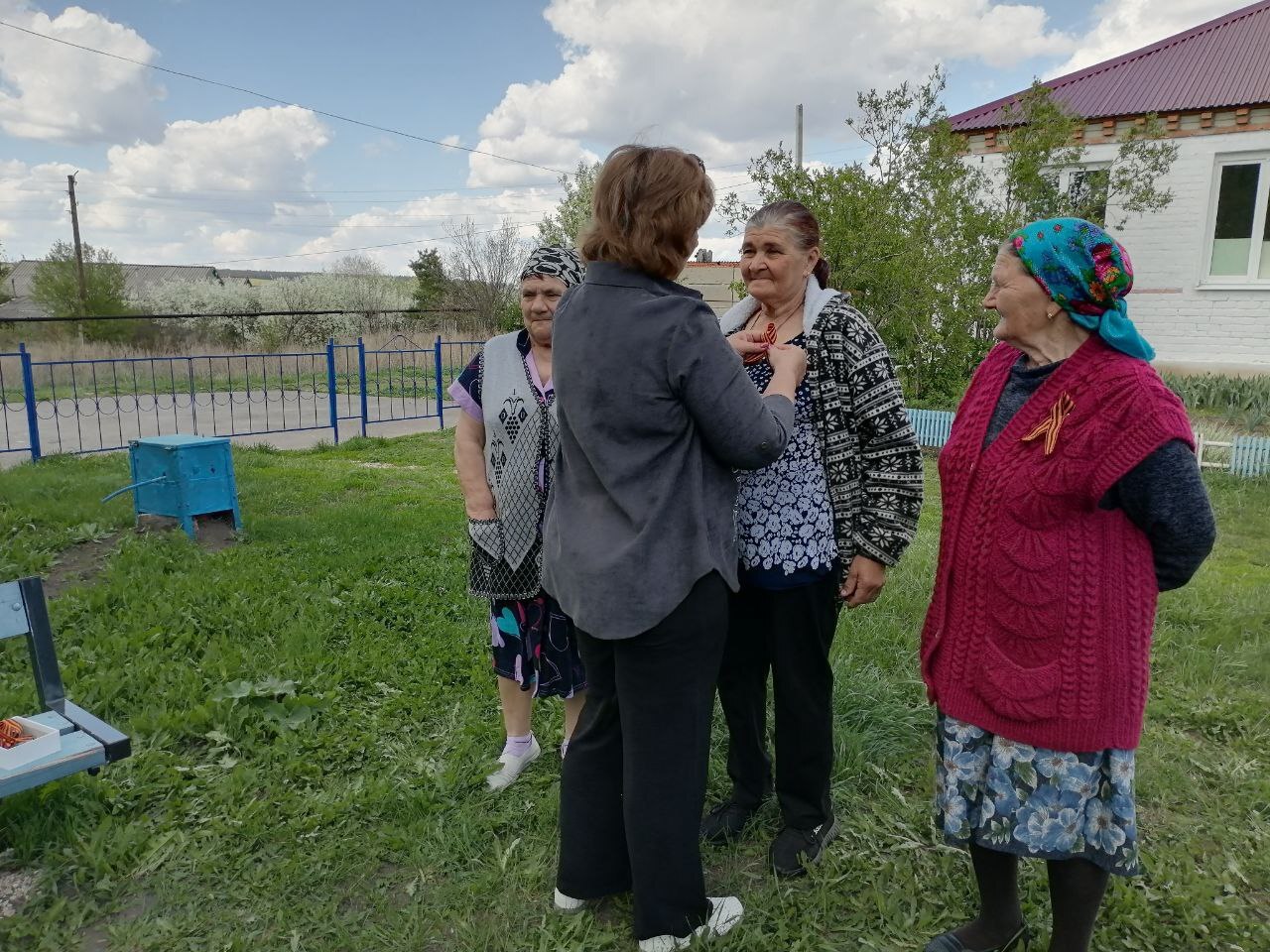 Карякинский сельский клуб присоединился к акции «Георгиевская ленточка» .