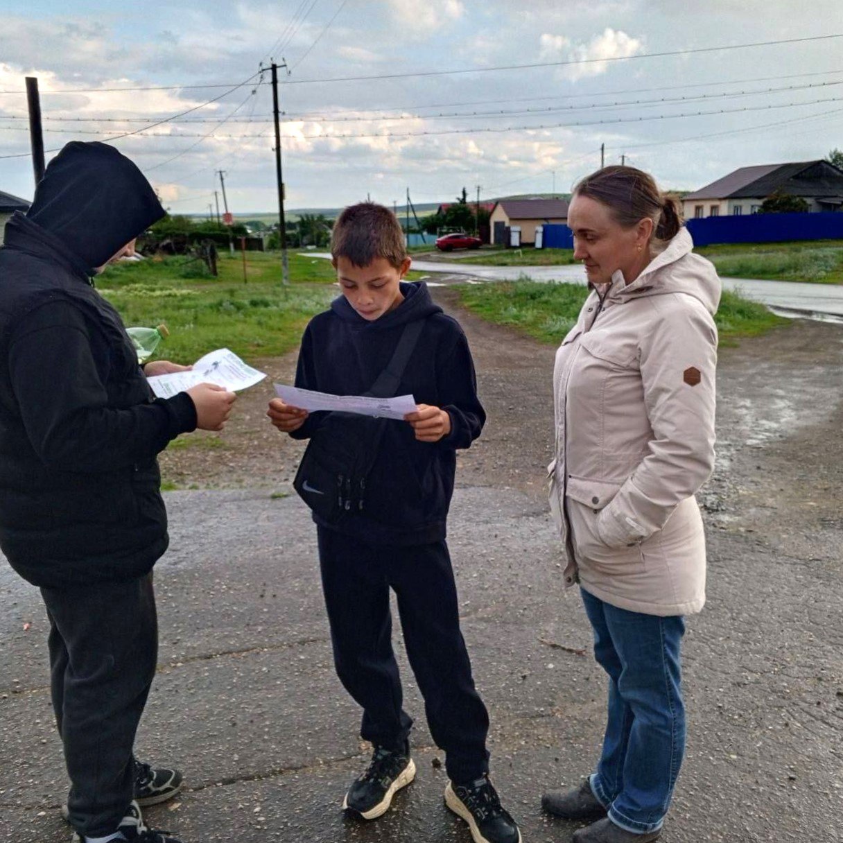 Родительский патруль провел очередной рейд на территории Татищевского района.