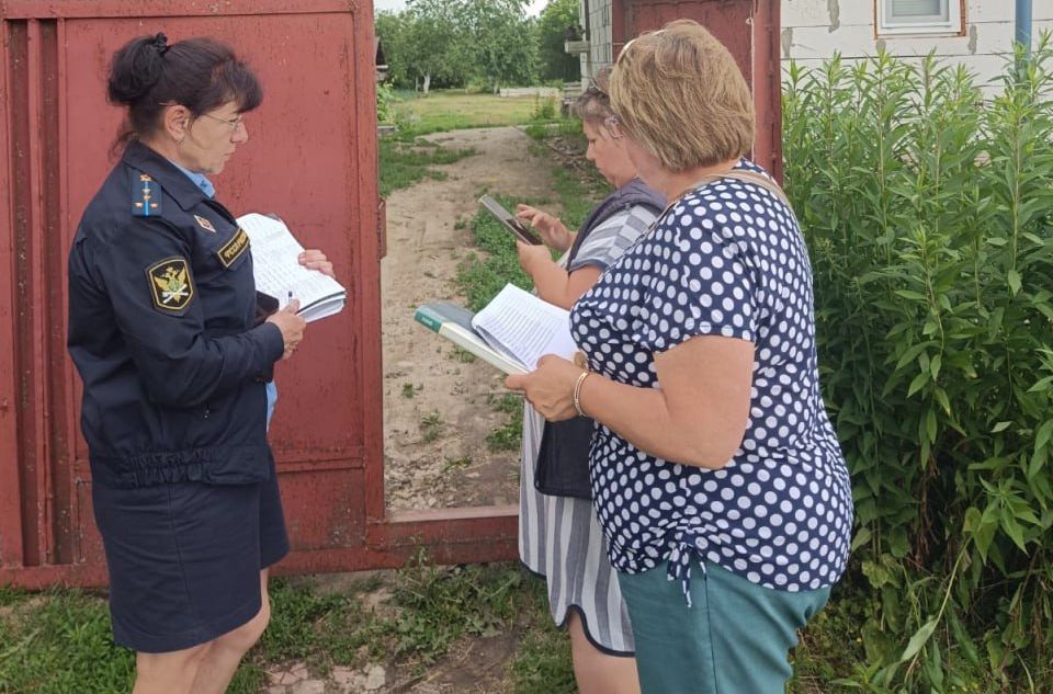 В Ягодно-Полянском муниципальном образовании проведен рейд по взысканию задолженности по имущественным налогам.