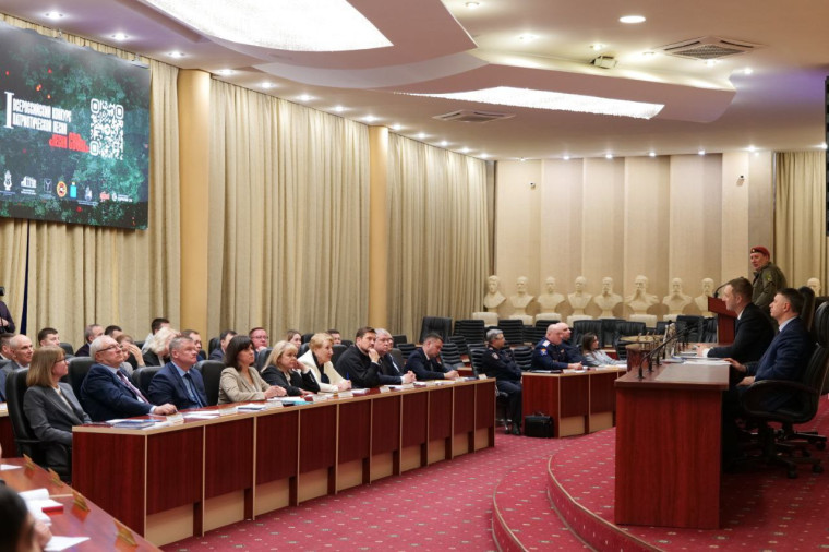 Губернатор Роман Бусаргин провел очередное заседание регионального оргкомитета «Победа». Губернатор Роман Бусаргин провел очередное заседание регионального оргкомитета «Победа».