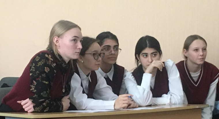 Квиз «Защитники Отечества». Квиз «Защитники Отечества».