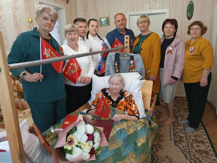 Теплые поздравления приняли Клавдия Васильевна Умникова и Лидия Ивановна Сидоркова. Теплые поздравления приняли Клавдия Васильевна Умникова и Лидия Ивановна Сидоркова.