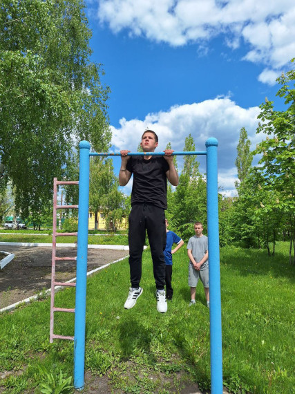 Сдача нормативов комплекса ГТО в школе с.Большая Ивановка. Сдача нормативов комплекса ГТО в школе с.Большая Ивановка.