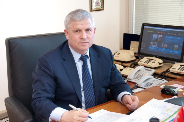 Сегодня в 15:30 депутат Государственной Думы Федерального Собрания Российской Федерации В.Б. Кидяев проведет личный прием граждан. Сегодня в 15:30 депутат Государственной Думы Федерального Собрания Российской Федерации В.Б. Кидяев проведет личный прием граждан.