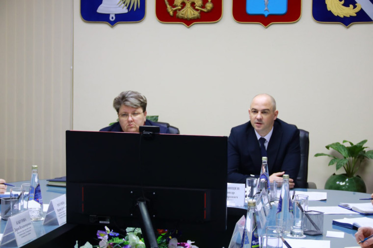 Вопросы аппаратного совещания. Вопросы аппаратного совещания.